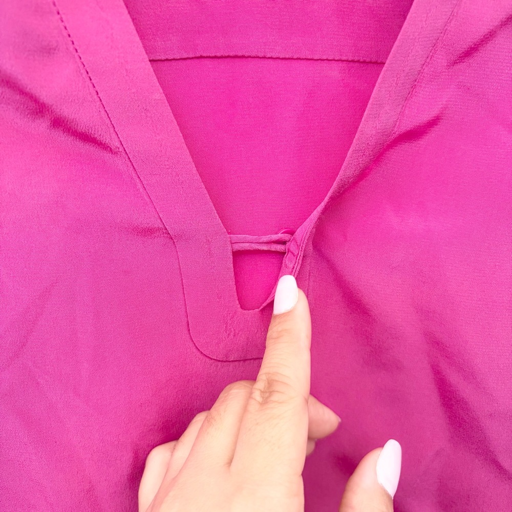 Diane von Furstenberg Tanyana Clean Silk Blouse Magenta Women's Size 12 - Picture 3 of 8